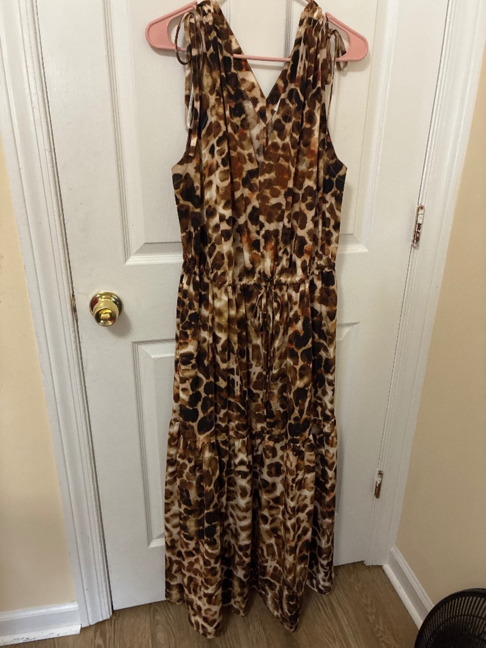 Brown dress